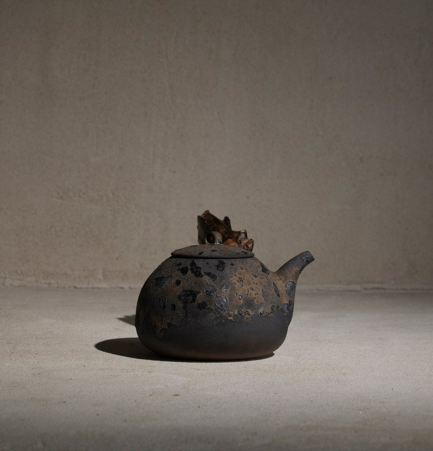 Wabi Wood Handle Teapot | 1000ml