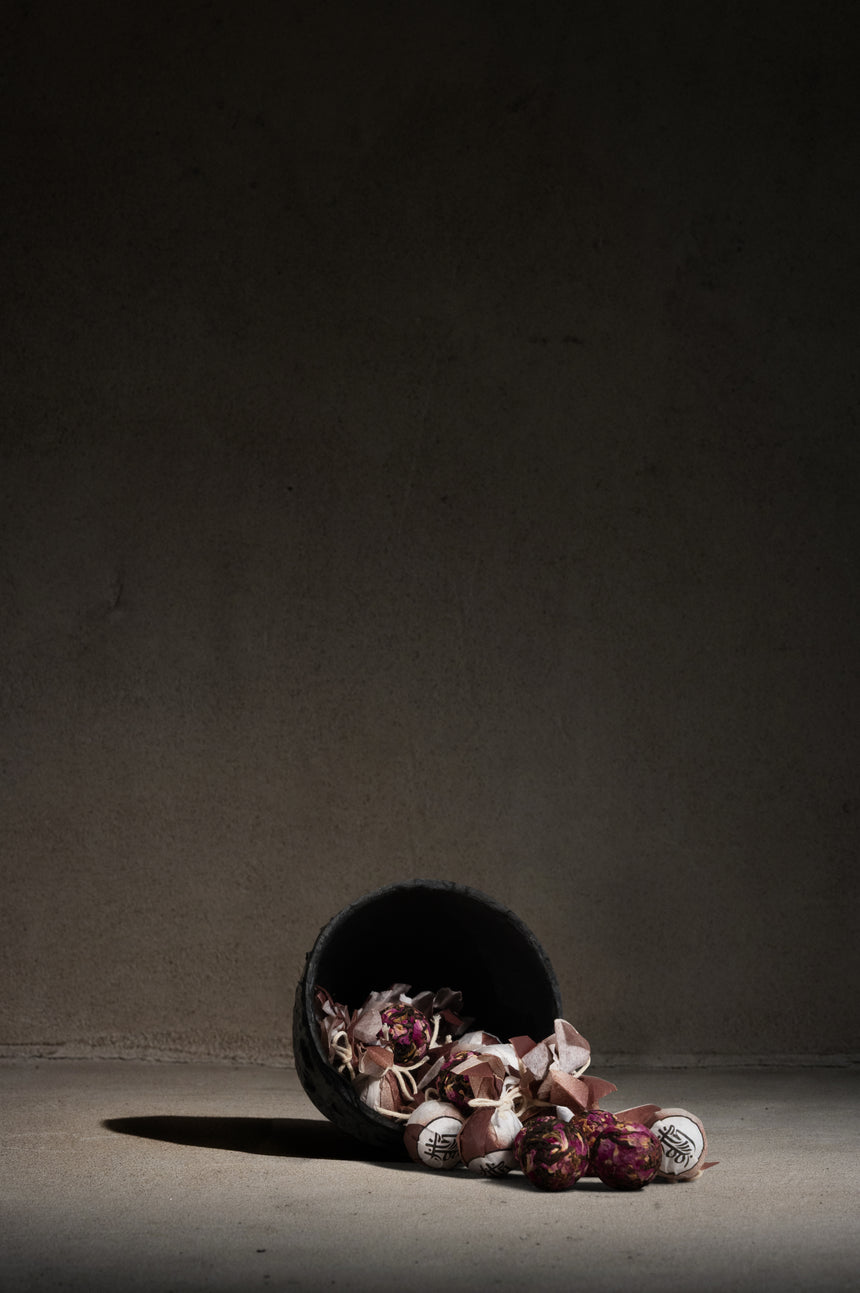 Union | Red Tea & Rose Orb