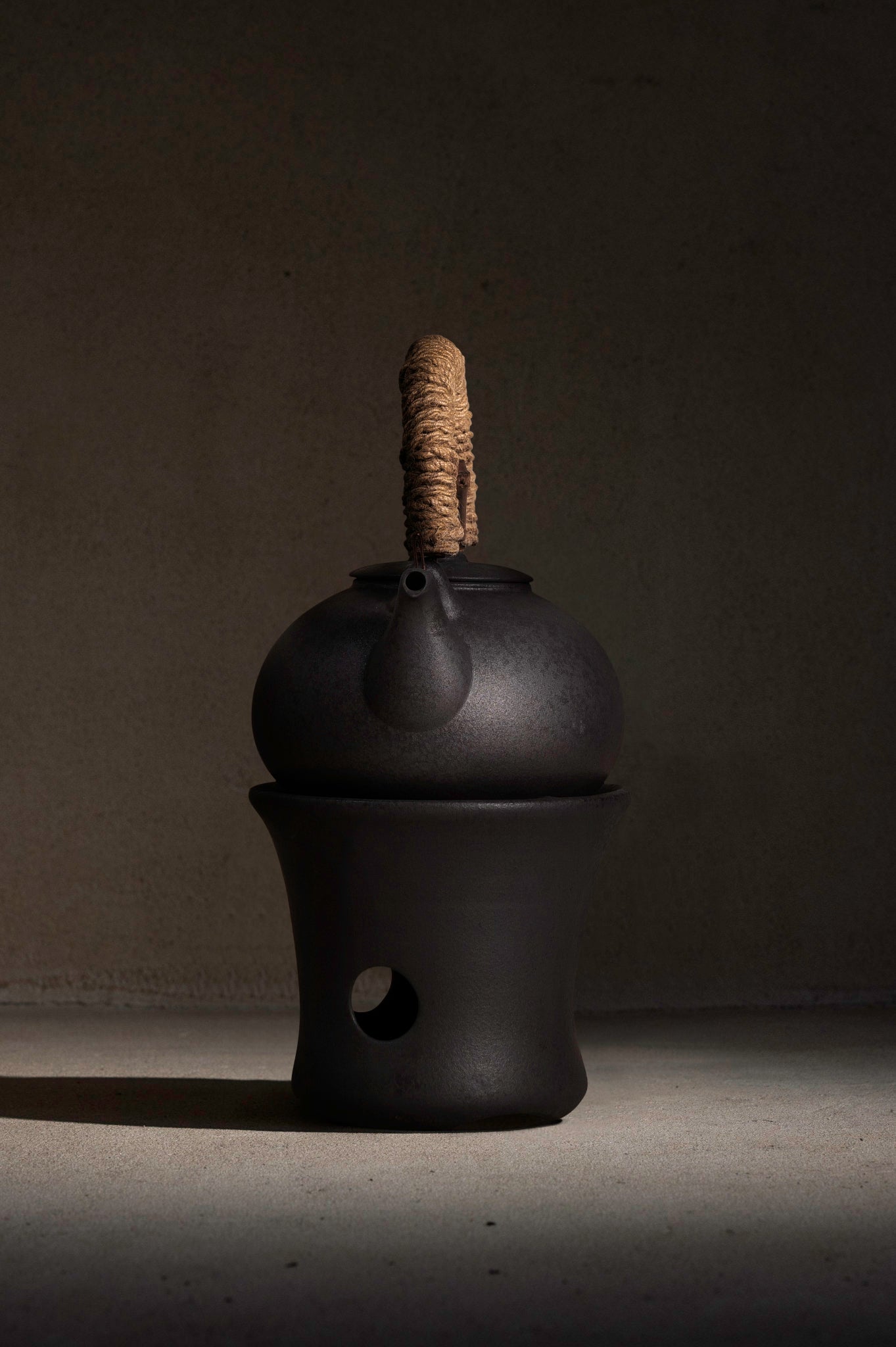 Obsidian Kettle | Studio Range | 1300ml