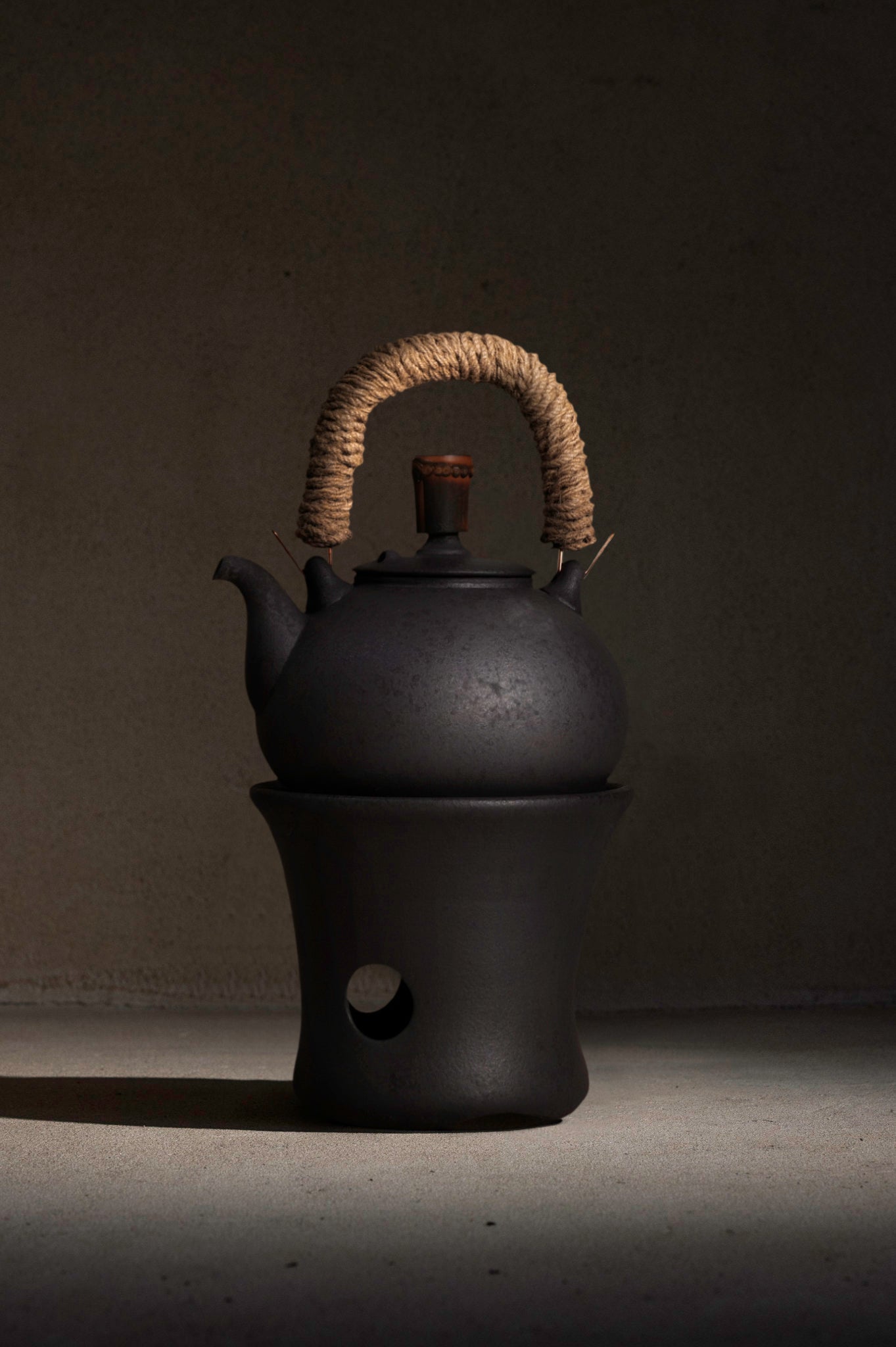 Obsidian Kettle | Studio Range | 1300ml