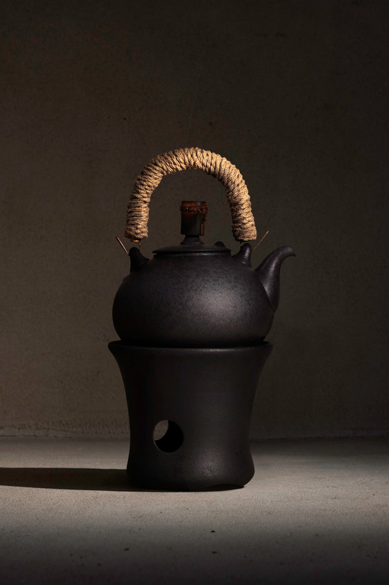 Obsidian Kettle | Studio Range | 1300ml