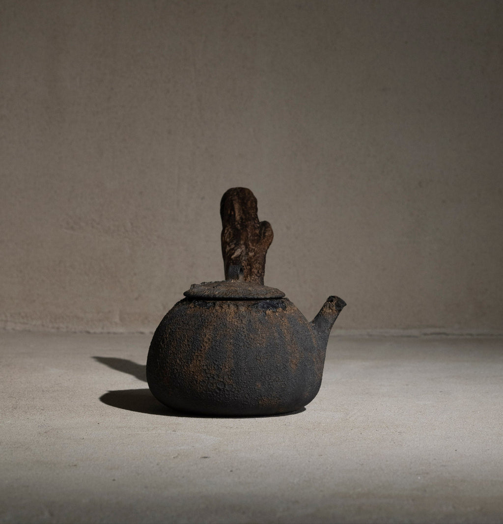 Wabi Wood Handle Teapot | 1000ml