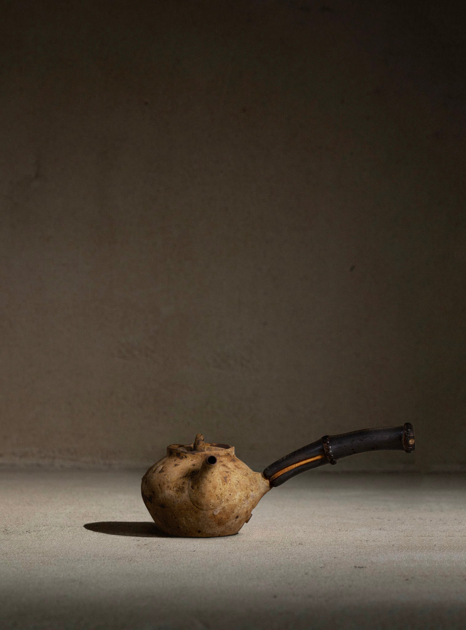Ash Teapot | 250ml | Bamboo Handle