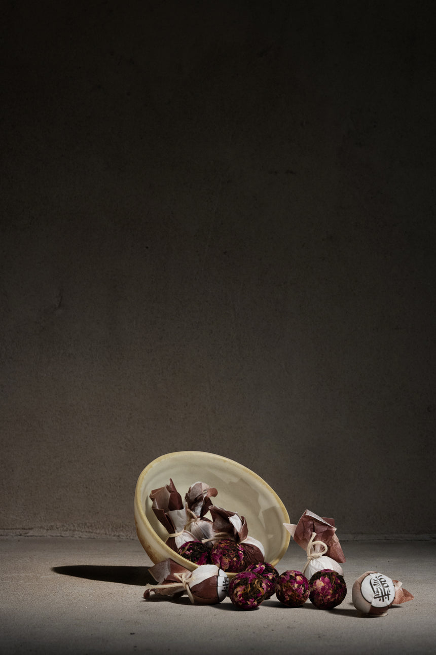 Union | Red Tea & Rose Orb