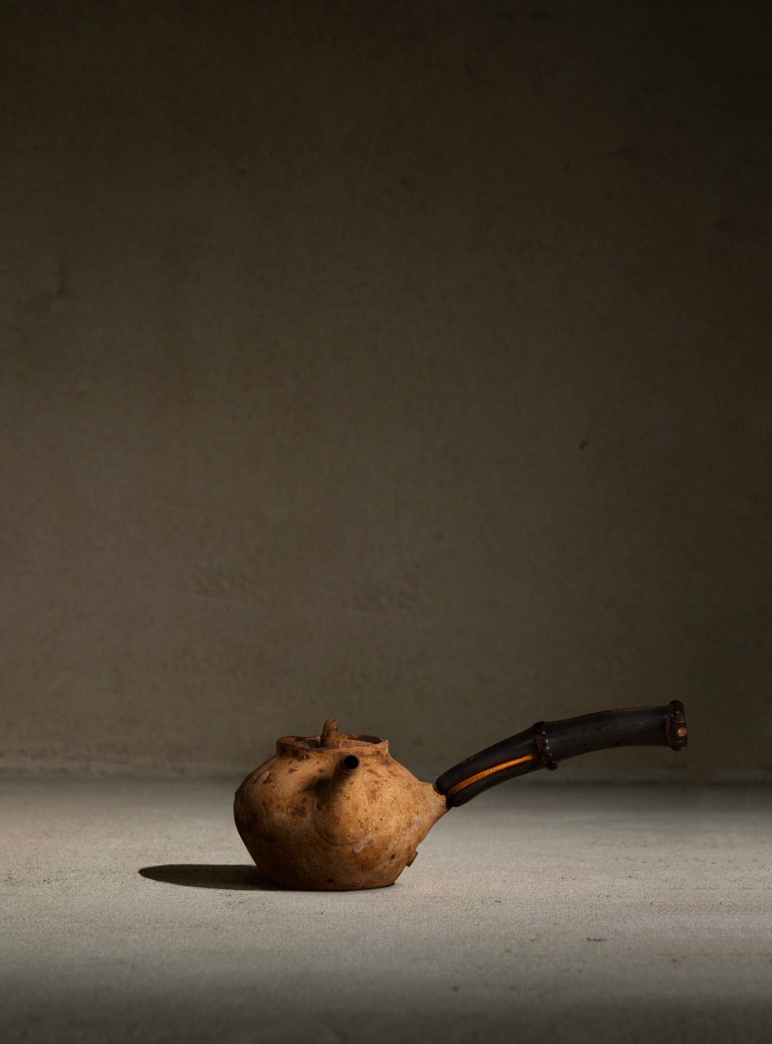 Ash Teapot | 250ml | Bamboo Handle