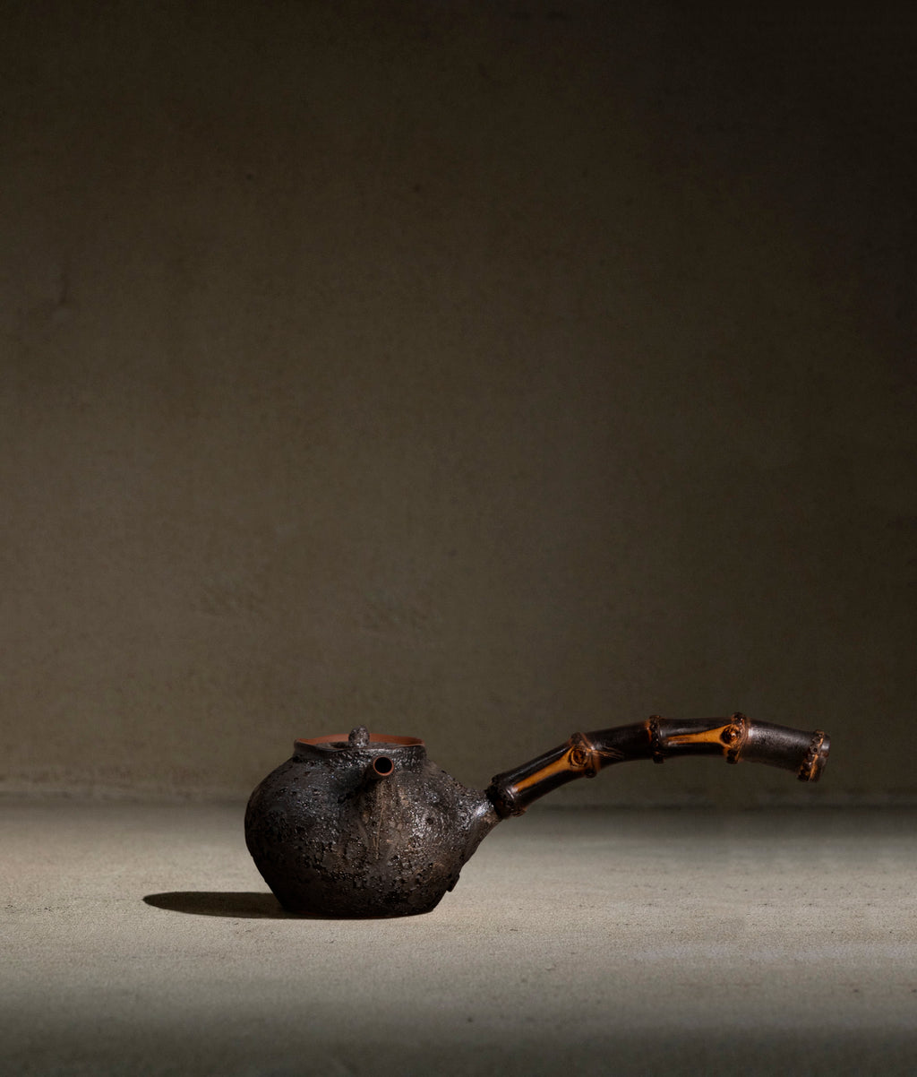 Charcoal Teapot | 250ml | Bamboo Handle