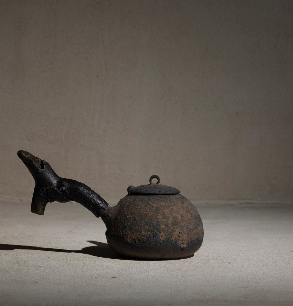 Wabi Wood Handle Teapot | 700-800ml