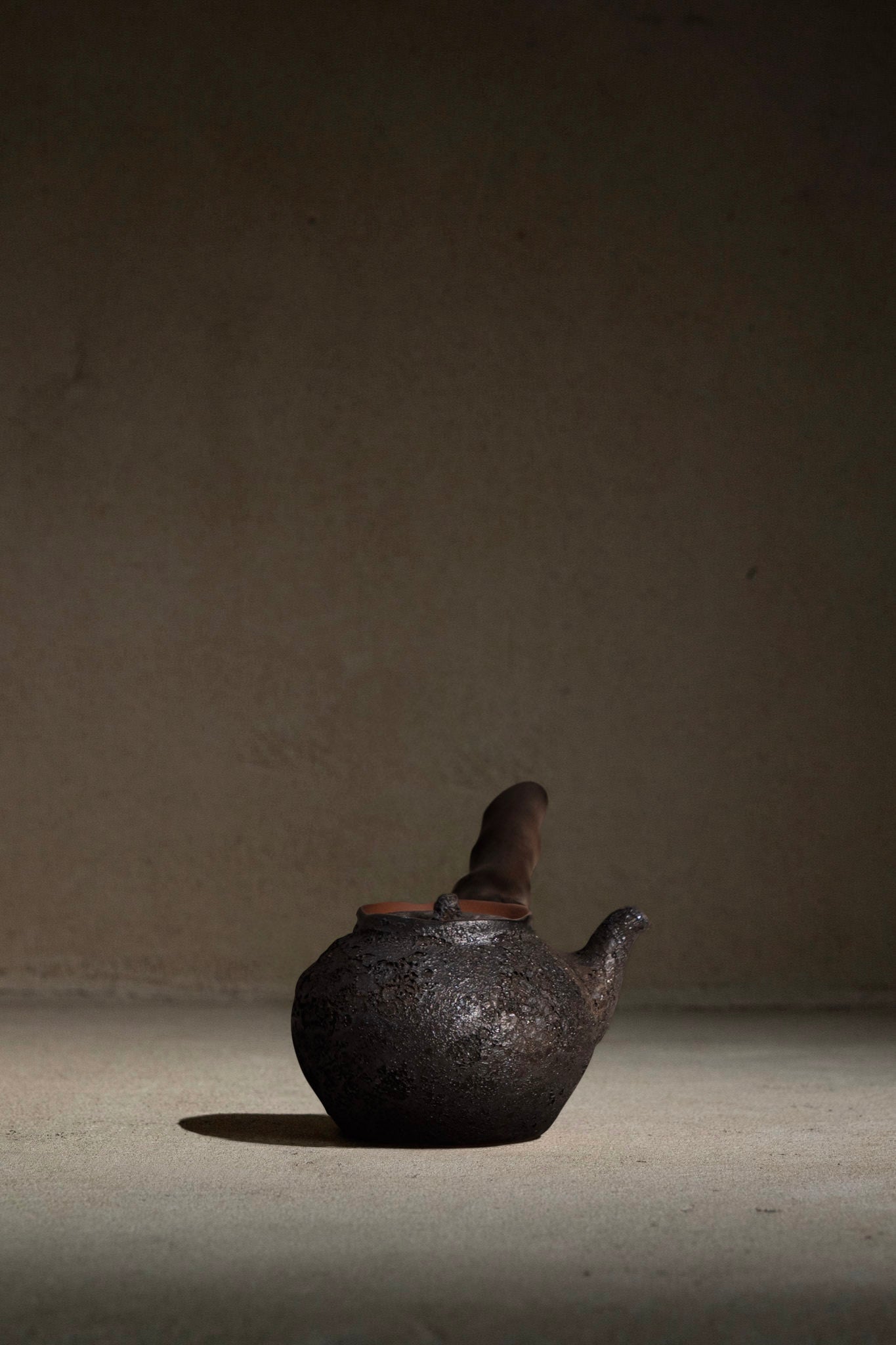 Charcoal Teapot | 250ml | Wood Handle