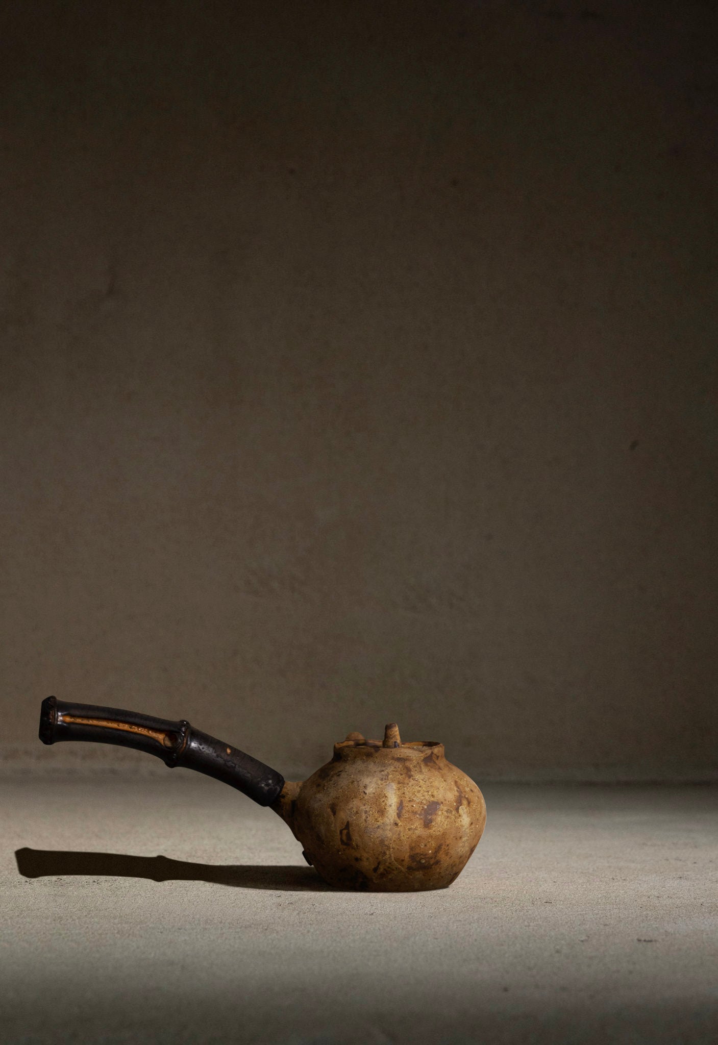 Ash Teapot | 250ml | Bamboo Handle