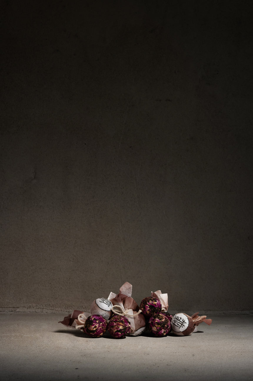 Union | Red Tea & Rose Orb