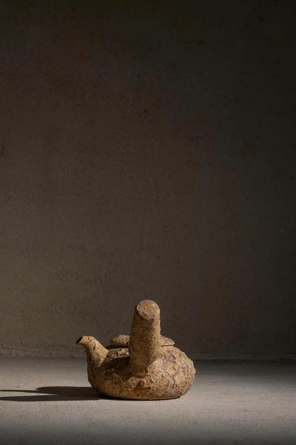Clay Handle Teapot Light