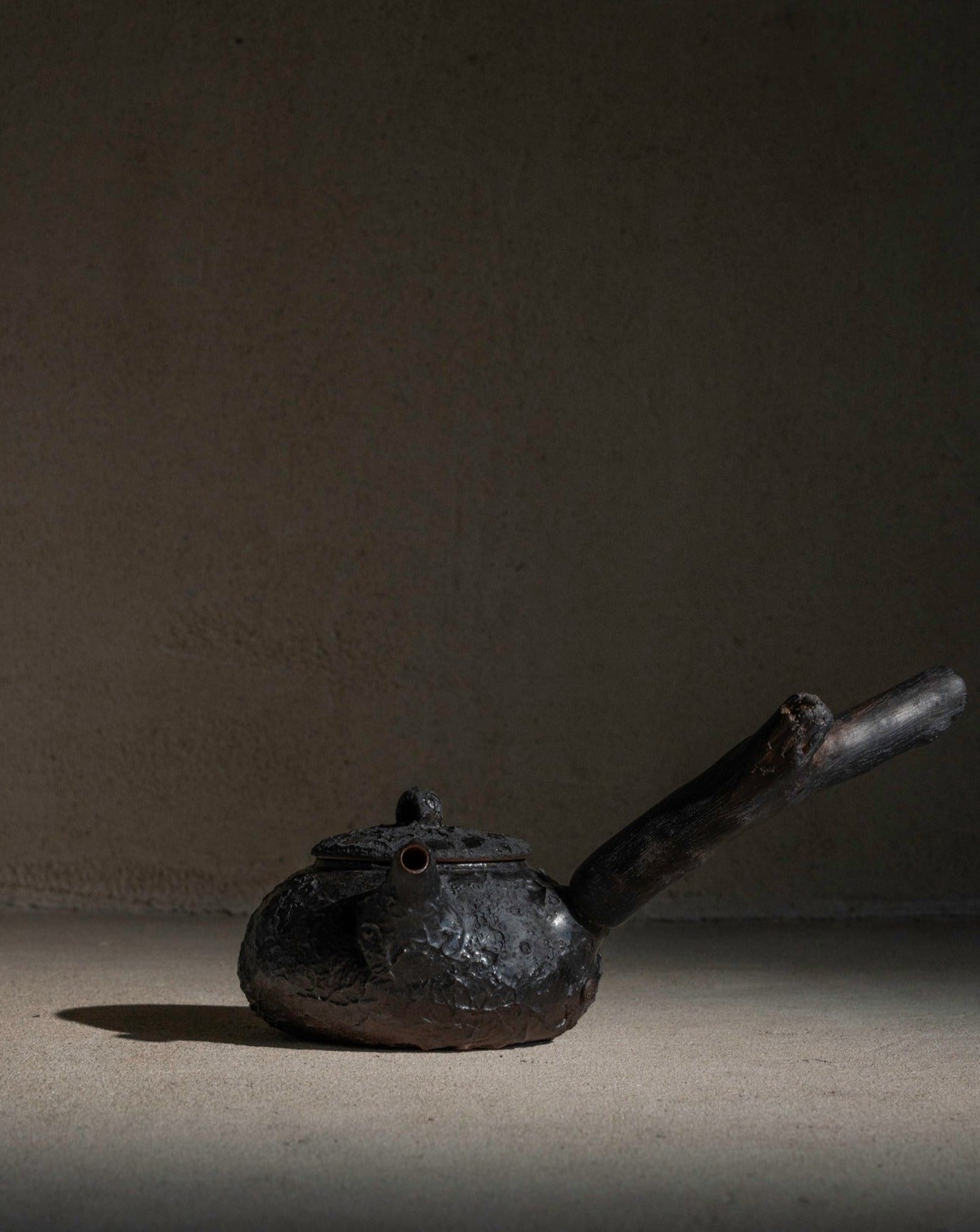 Wood Handle Teapot 450ml Charcoal