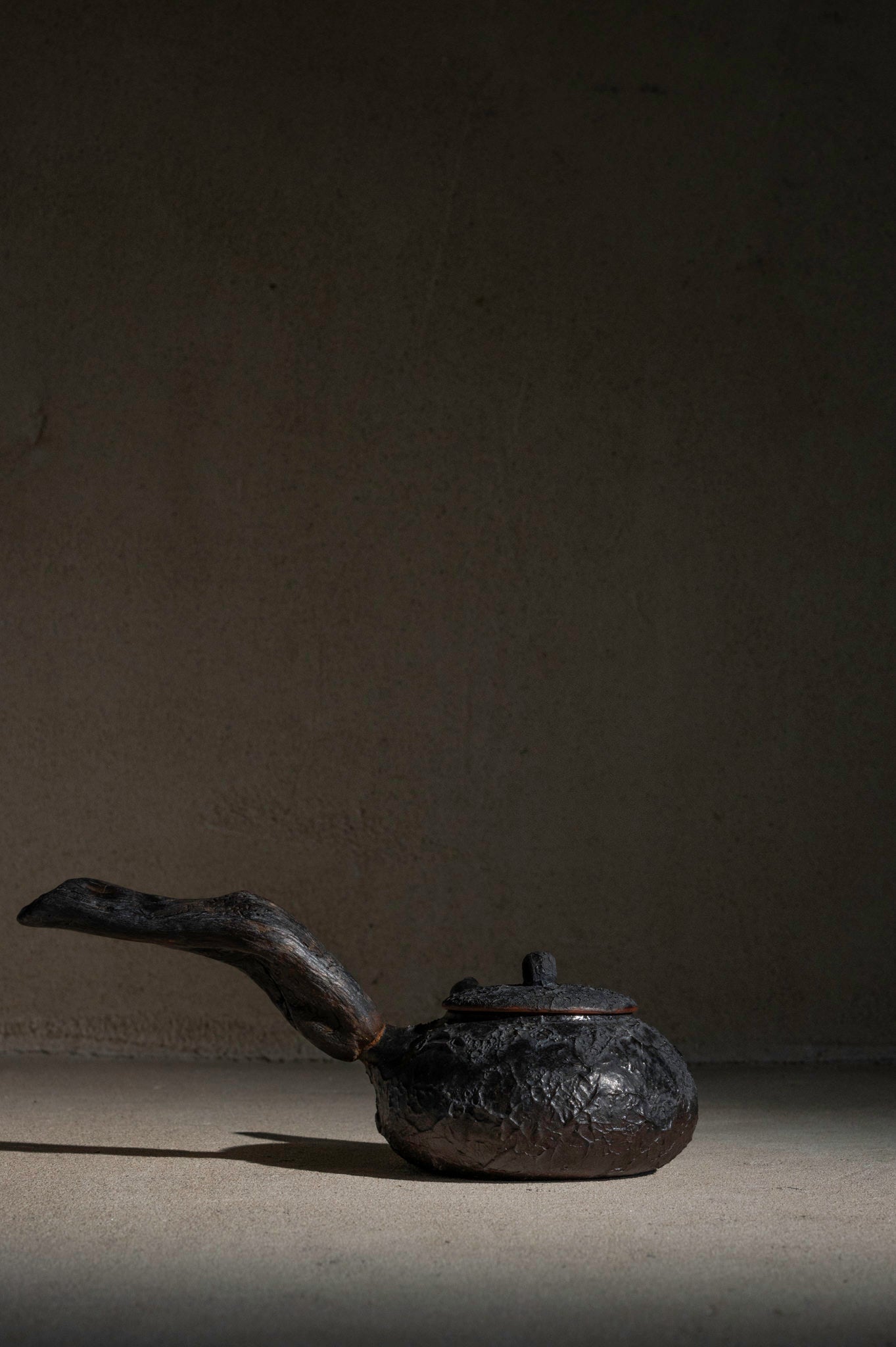Wood Handle Teapot 450ml Charcoal